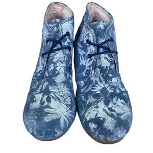 Toms Floral Lace-Up Wedge Heel Ankle Boot Blue and White Size 7.5 Medium